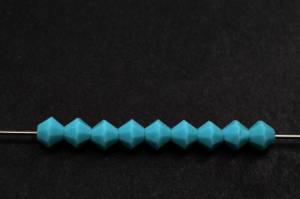 Биконусы Корея, 4 мм (~140 шт / нитка), бирюзово-голубой